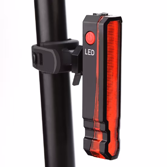 Bicycle Rear Light Helmet Flash Warning Light Safety Light Rechargeable for All Handlebars Universal Bicycle Taillight USB Wbb18308